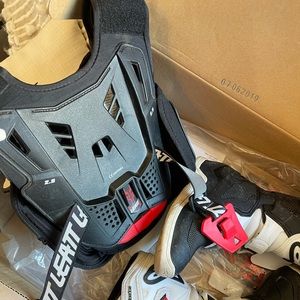 Leatt 2.5 Motocross/Dirt Bike Chest Protector